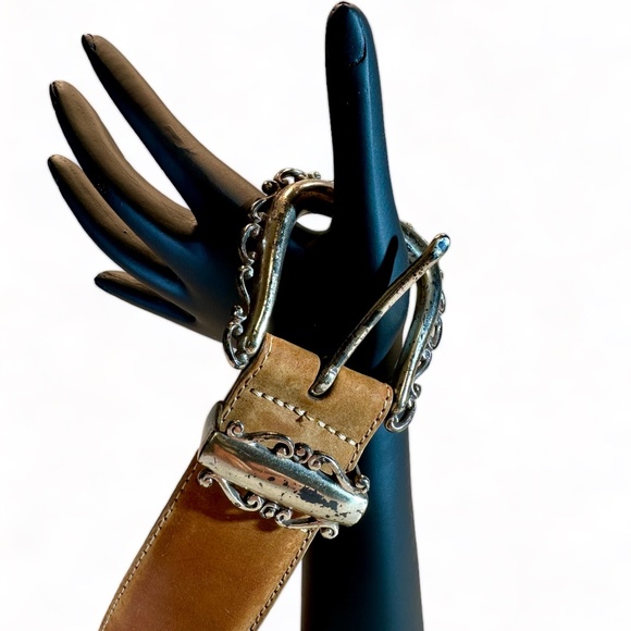 BRIGHTON Tan Nubuck Leather, Silver toned hardware, vintage 1994 BELT - Picture 2 of 10